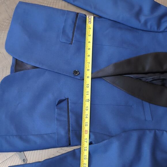 Ryan Seacrest Distinction Blue Tuxedo with Black Satin Lapel Sz 38S - Picture 14 of 15
